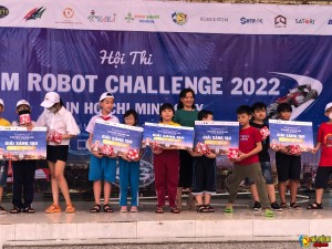 Gần 100 đội tham gia Hội thi STEM Robot Challenge 2022