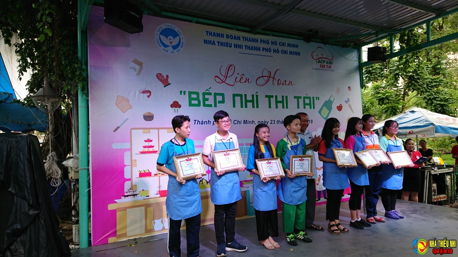Giải A Liên hoan Bếp nhí thi tài cấp thành
